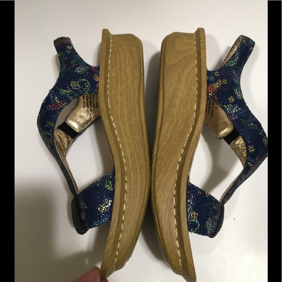 Alegria KEN-158 Kendra Leather T-Strap Sandals - Picture 4 of 16